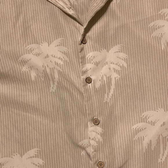 ❤️🔥5/20$ NWOT⭐️ALOHA JOE💫Mens White/Tan Tropical Print Short Sleeve Dress Top - Picture 3 of 8